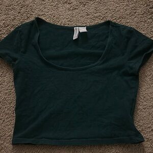 Divided Green Crop T-Shirt Fitted Style